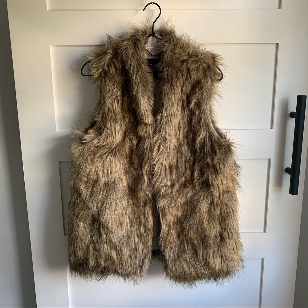 BANANA REPUBLIC | EUC Brown Faux Fur Lined Vest with Pockets Small